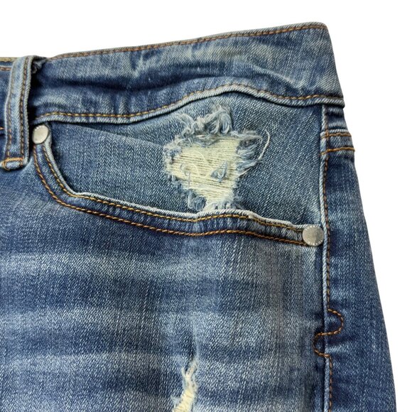 Torrid Denim Shorts NEW Distressed Raw Hem Women’s 26 - Picture 6 of 12